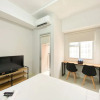 Отель Chic And Cozy Studio Apartment At Transpark Juanda Bekasi, фото 5