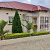Отель Home Up Guest House в Блантире
