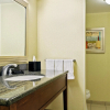 Отель Hampton Inn & Suites Orlando Airport @ Gateway Village, фото 33