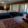 Отель Bed and Breakfast in Hollywood Hills, фото 3