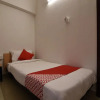 Отель Oyo Flagship 45429 Mhasrul Gaon Dindori Rd, фото 4