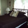 Отель Crystal Cove Bed and Breakfast в Кристал-Ривере