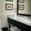 Отель Comfort Inn & Suites Mansfield, фото 25