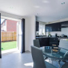 Отель Vidale Court, 3 Bedroom House with River Irwell view, sleeps 6, фото 12