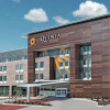 Отель La Quinta Inn & Suites by Wyndham Dallas Grand Prairie North, фото 1