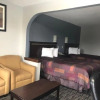 Отель Gateway Inn and Suites, фото 3