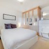 Отель 2 Bed &1 Bath Apartment in Canary Wharf, фото 2