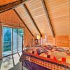 Отель Thirteenth Lake Chalet w/ Deck, Walk to Water!, фото 12