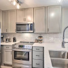 Отель Frisco Condo w/ 2 Hot Tubs: Steps to Lake Dillon, фото 13