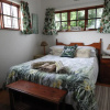 Отель Cozy 4 bedroom house enclosed by sea and mountain., фото 3