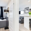 Отель Modern Apartment Close to the Old Town, фото 4