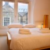 Отель 2 Bedroom Flat Accommodates 6 in Heart of Edinburgh, фото 8