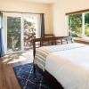 Отель Emerson by AvantStay   Secluded Home - 125 Acres w/ Hiking, Hot Tub & Patio, фото 4