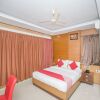 Отель OYO 14204 Regal Residency, фото 10
