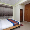 Отель OYO 10071 Sector 44, фото 14