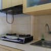 Отель Comfy and Best View 2BR at Serpong Greenview Apartment, фото 4
