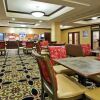Отель Holiday Inn Express and Suites SELMA, фото 28
