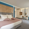 Отель City Nest Modern & Cozy Suites, фото 6