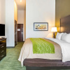 Отель Comfort Inn & Suites, фото 7