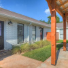 Отель New Stunning Casita With Hot Tub & Fire Pit, фото 33