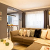 Отель Flat Near Coast With Shared Terrace in Karsiyaka, фото 4