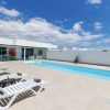 Отель Stunning 4 Bed Villa with Studio in Playa Blanca, фото 12