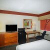 Отель La Quinta Inn & Suites Springdale, фото 15