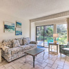 Отель Vintage Hilton Head Island Condo ~ 1 Mi to Beach!, фото 3