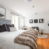 Отель Designer Studio in Grand Manor 20 Min from Sydney, фото 9