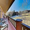 Отель Contemporary Alpine Getaway W/ Wraparound Deck 1 Bedroom Condo, фото 3