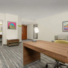 Отель Hampton Inn & Suites Durham University Medical Center, фото 10