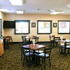 Отель Comfort Inn & Suites near Route 66, фото 36
