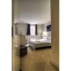 Отель Modern, Spacious 1BR Central Manchester Flat for 4, фото 9