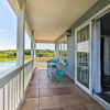 Отель Deluxe Waterford Home w/ Views, Outdoor Bar & More, фото 8