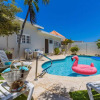 Отель Sleeps 16 Palm Beach - 6BR Villa w Private Pool, фото 15