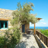 Отель Villa Ilios - Delightful 2 Bedroom Stone House, фото 1