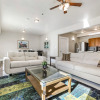 Отель Fully Furnished Condos Near St Charles, фото 6