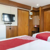 Отель OYO 736 Green Poshtel, фото 10