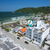 Отель Cobertura duplex com vista para o mar e jacuzzi, фото 17