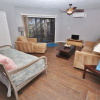Отель LaKaSa House on Hill Street Holiday home 4, фото 1