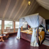 Отель Lake Ndutu Luxury Tented Lodge, фото 29