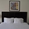 Отель Wingfield Inn & Suites, фото 4