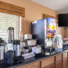 Отель The Parkwood Inn & Suites, фото 14