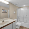 Отель Tristan Towers Unit 3C, фото 8