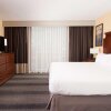 Отель Embassy Suites by Hilton Bloomington/Minneapolis, фото 38