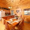 Отель Bear Heaven - Two Bedroom Cabin, фото 19