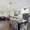 Отель Newcastle Short Stay Apartments - Birmingham Garden Townhouses, фото 14