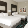 Отель Holiday Inn Express & Suites Charlotte Airport, an IHG Hotel, фото 6