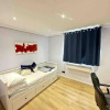Отель Remarkable 2-bed House in Northolt, фото 8