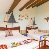 Отель Love to Stay Theme Homestay No.2, фото 12